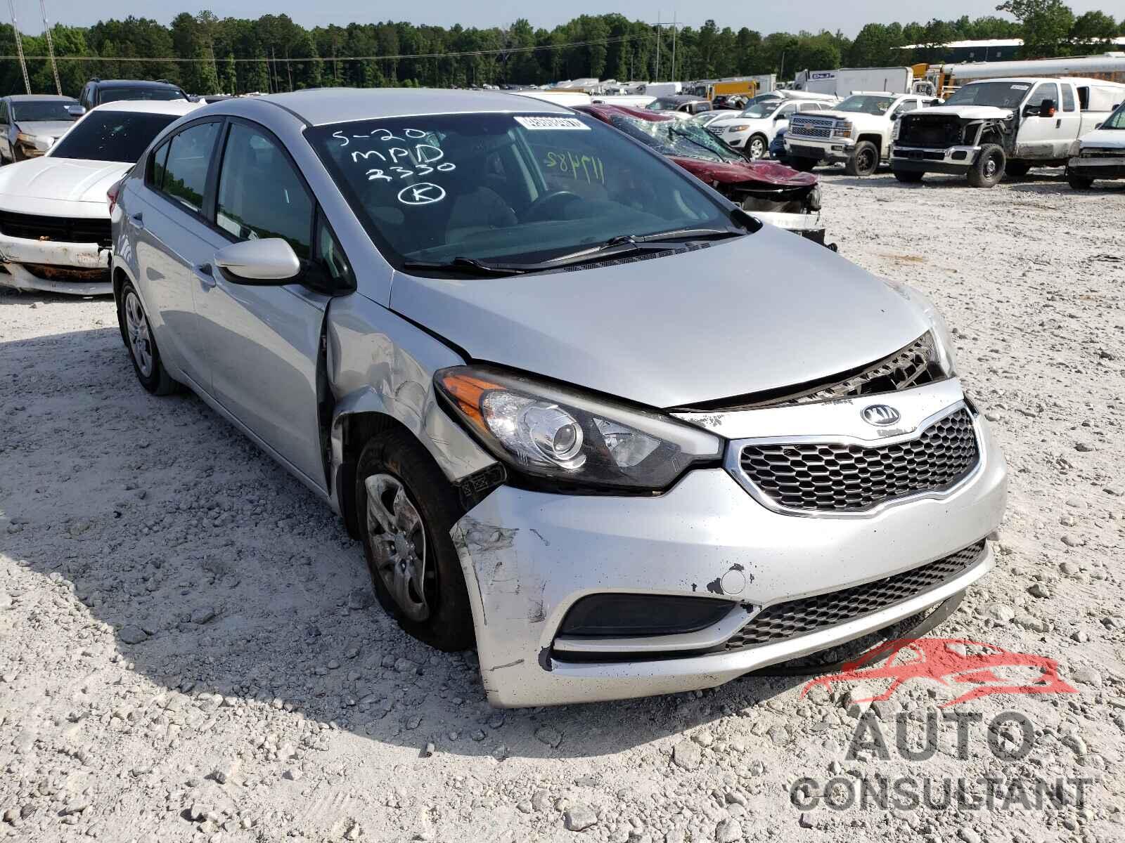 KIA FORTE 2016 - KNAFK4A60G5492330