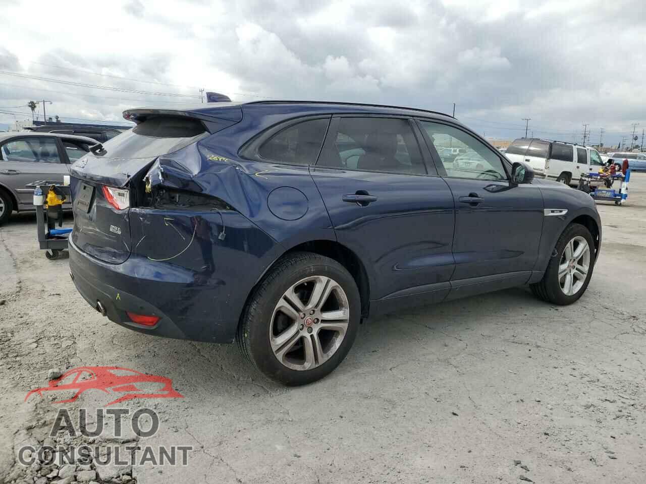 JAGUAR F-PACE 2017 - SADCL2BV8HA884868