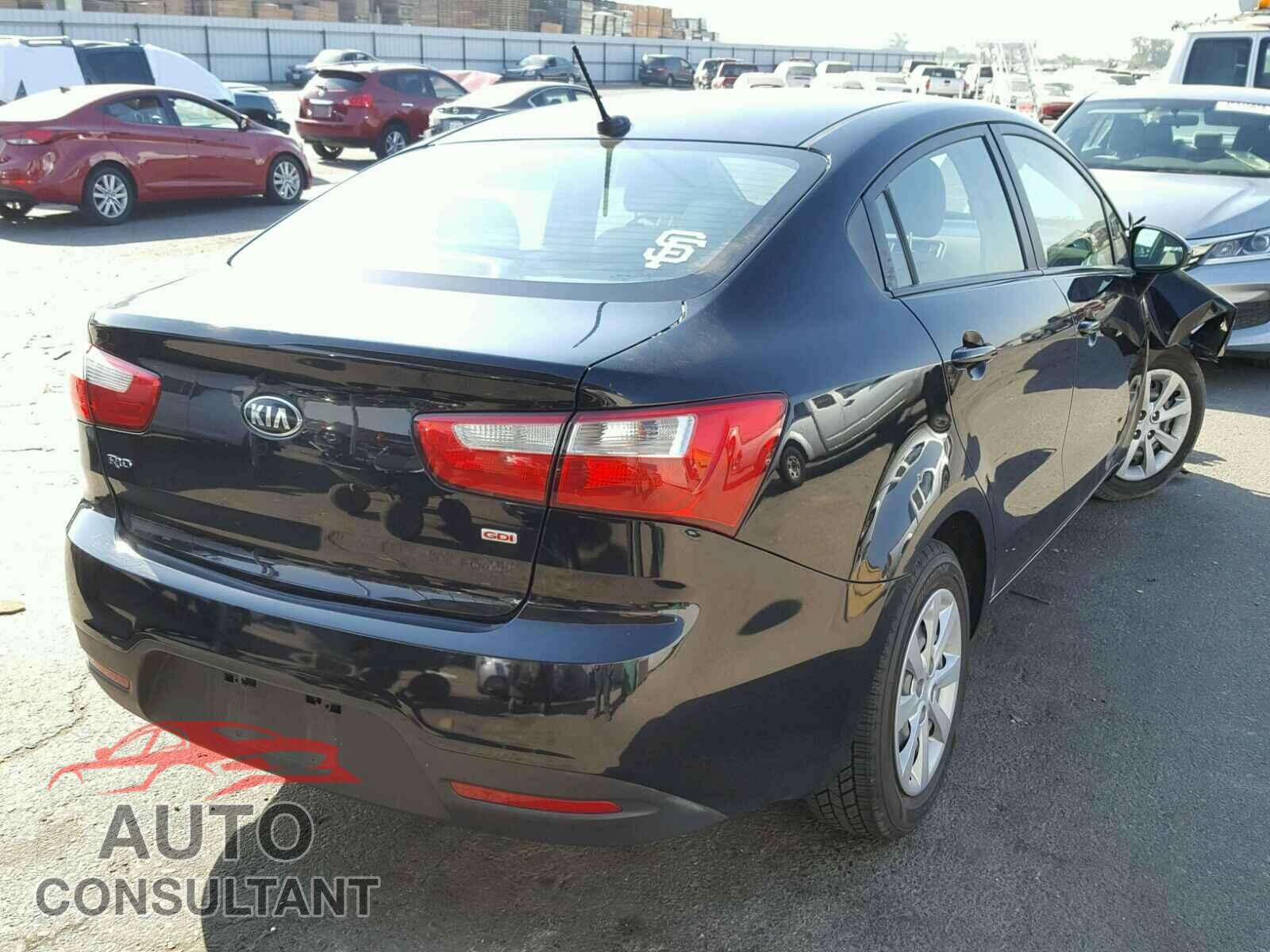 KIA RIO 2015 - KNADM4A37F6504134