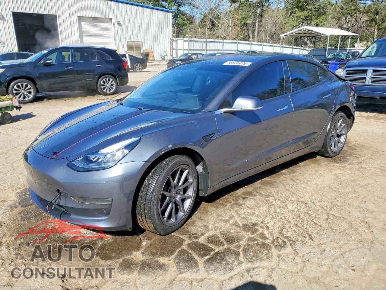TESLA MODEL 3 2018 - 5YJ3E1EA1JF005099