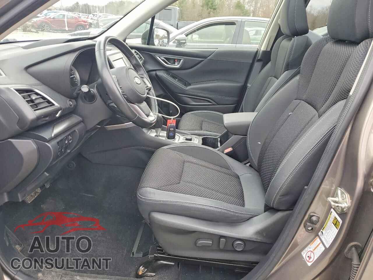 SUBARU FORESTER 2019 - JF2SKAGC6KH457264