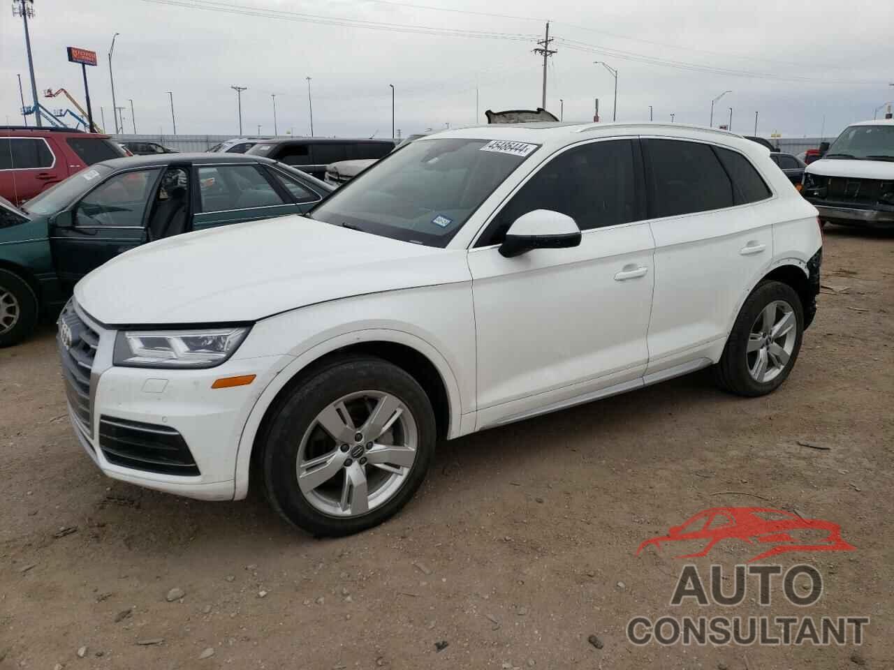 AUDI Q5 2018 - WA1BNAFY7J2113330