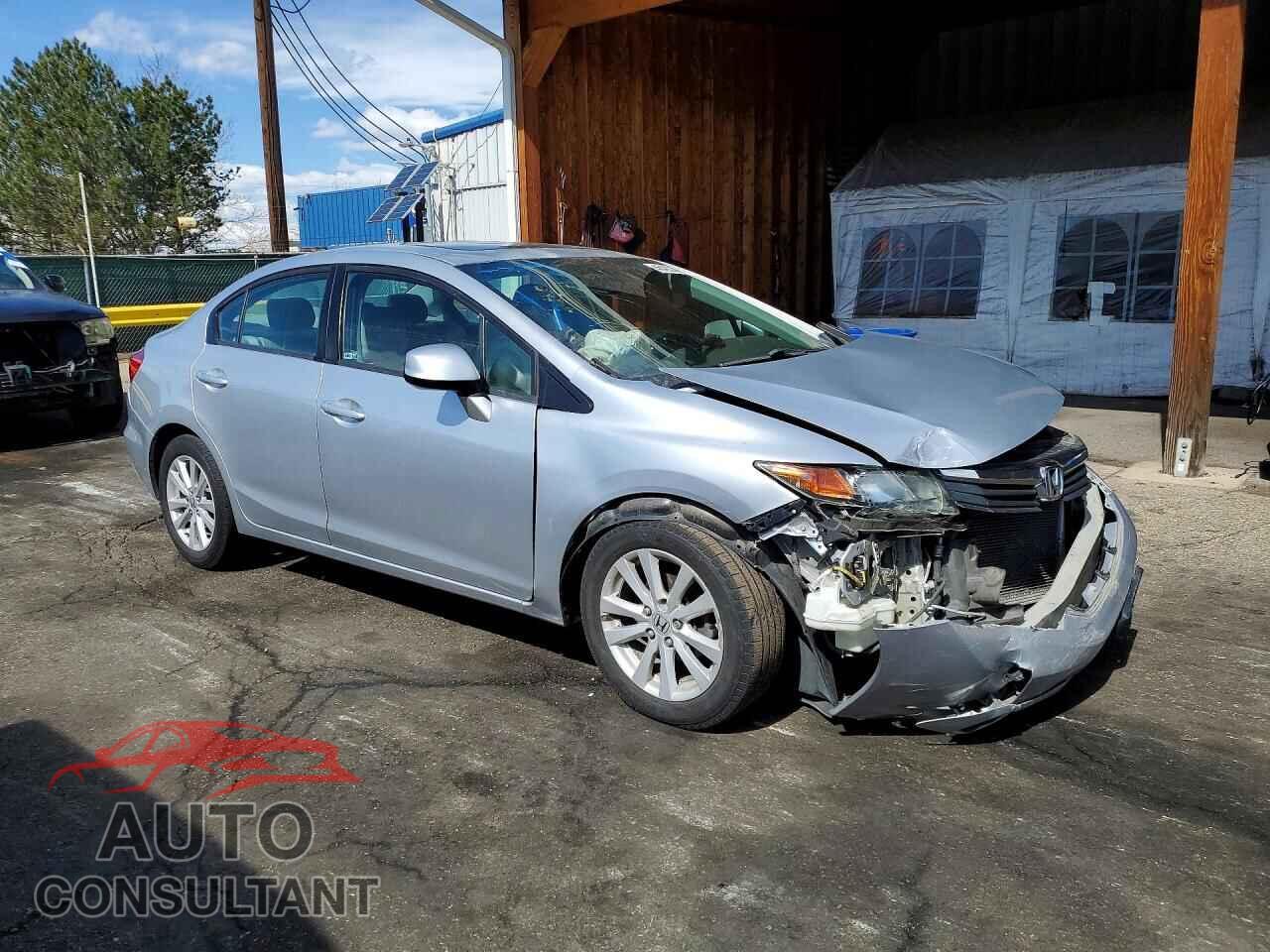 HONDA CIVIC 2012 - 2HGFB2F99CH526537