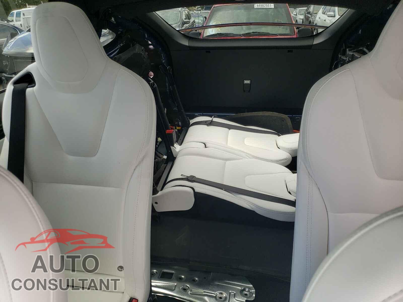 TESLA MODEL X 2020 - 5YJXCBE20LF306830