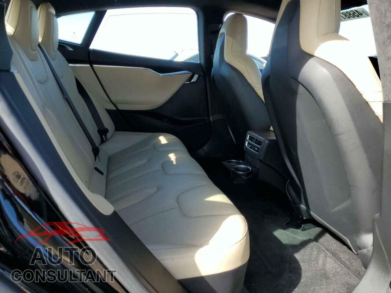 TESLA MODEL S 2016 - 5YJSA1E14GF170662
