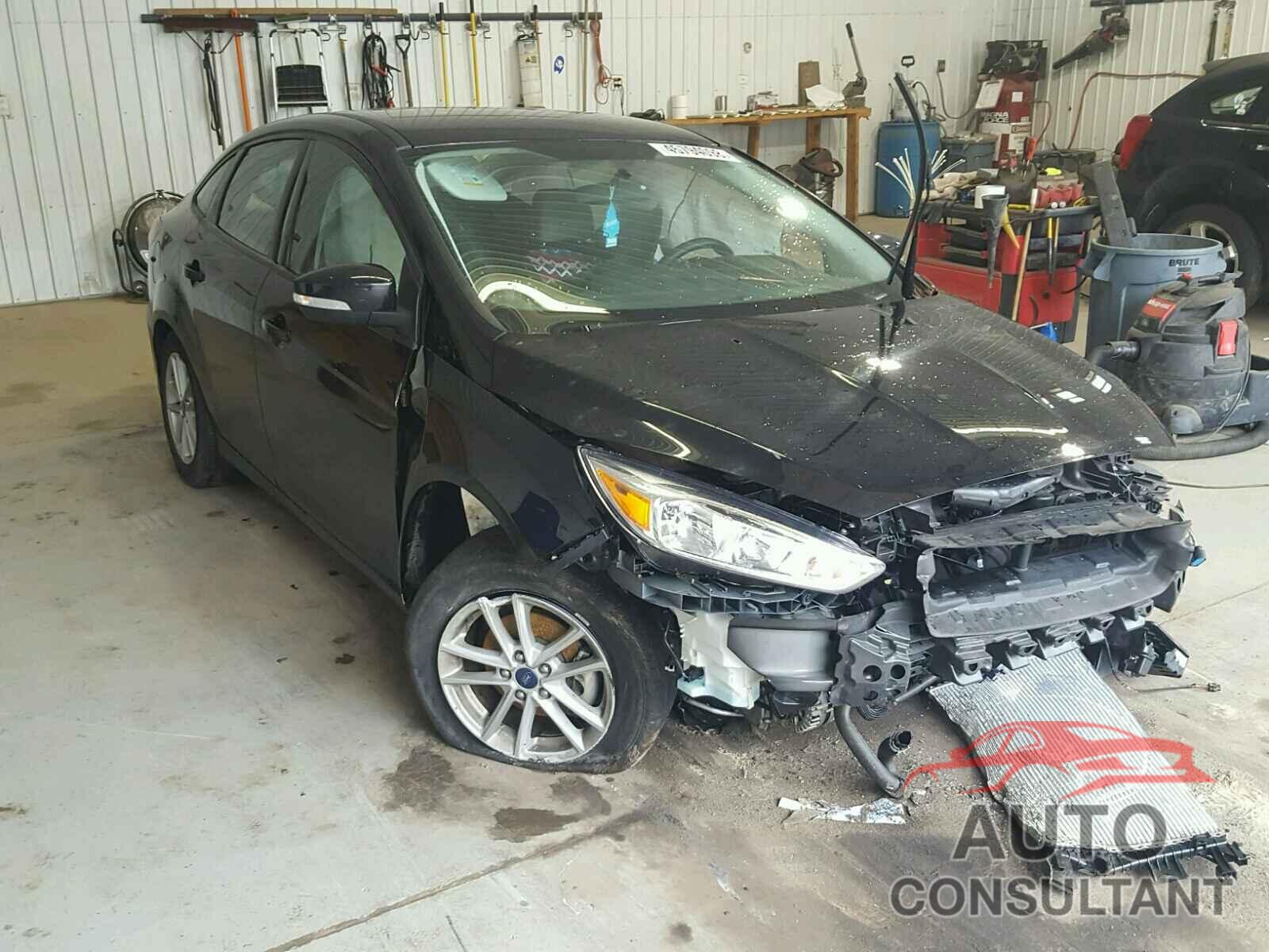 FORD FOCUS 2017 - 1FADP3F26HL224932