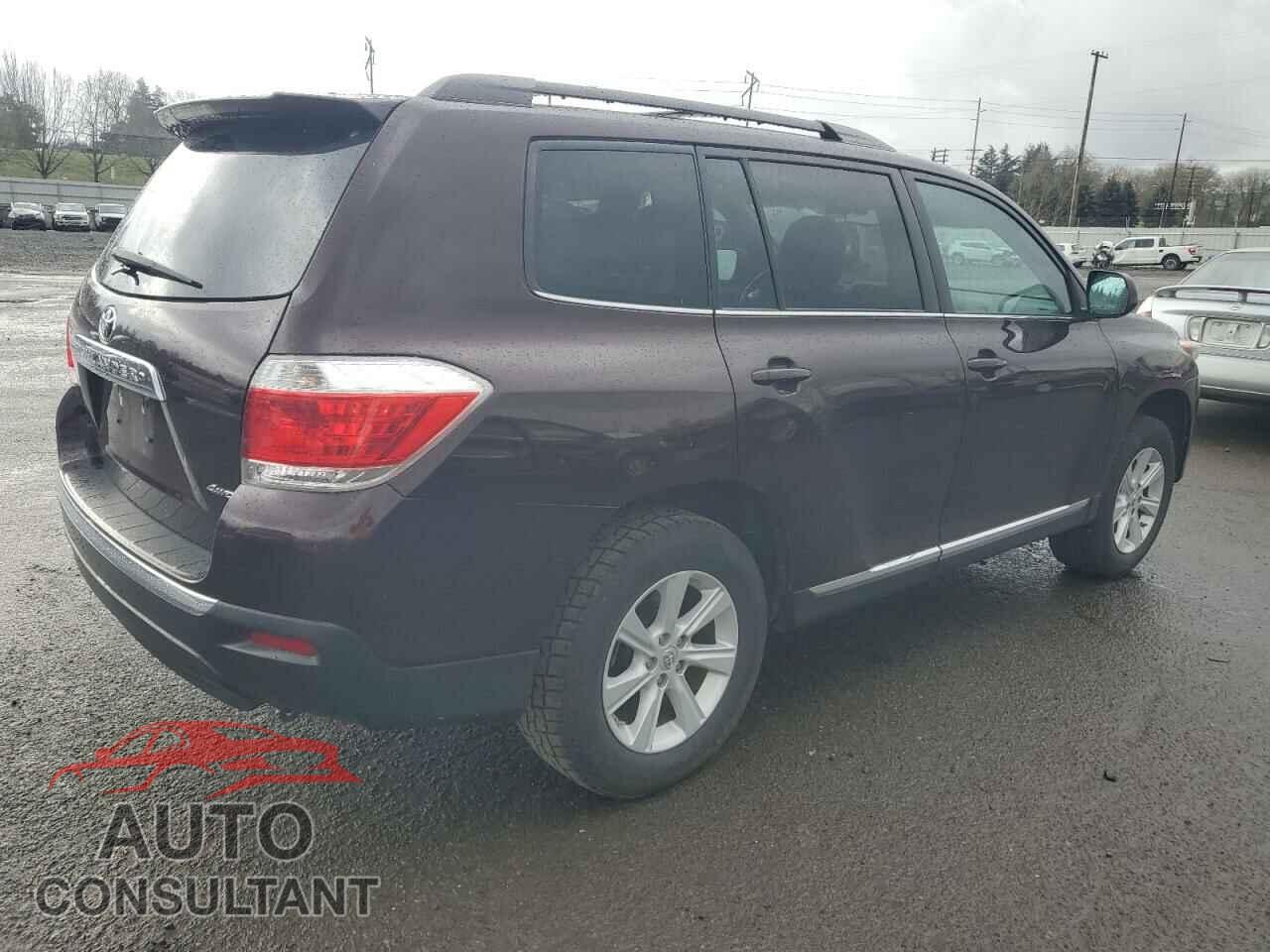 TOYOTA HIGHLANDER 2012 - 5TDBK3EH4CS158216