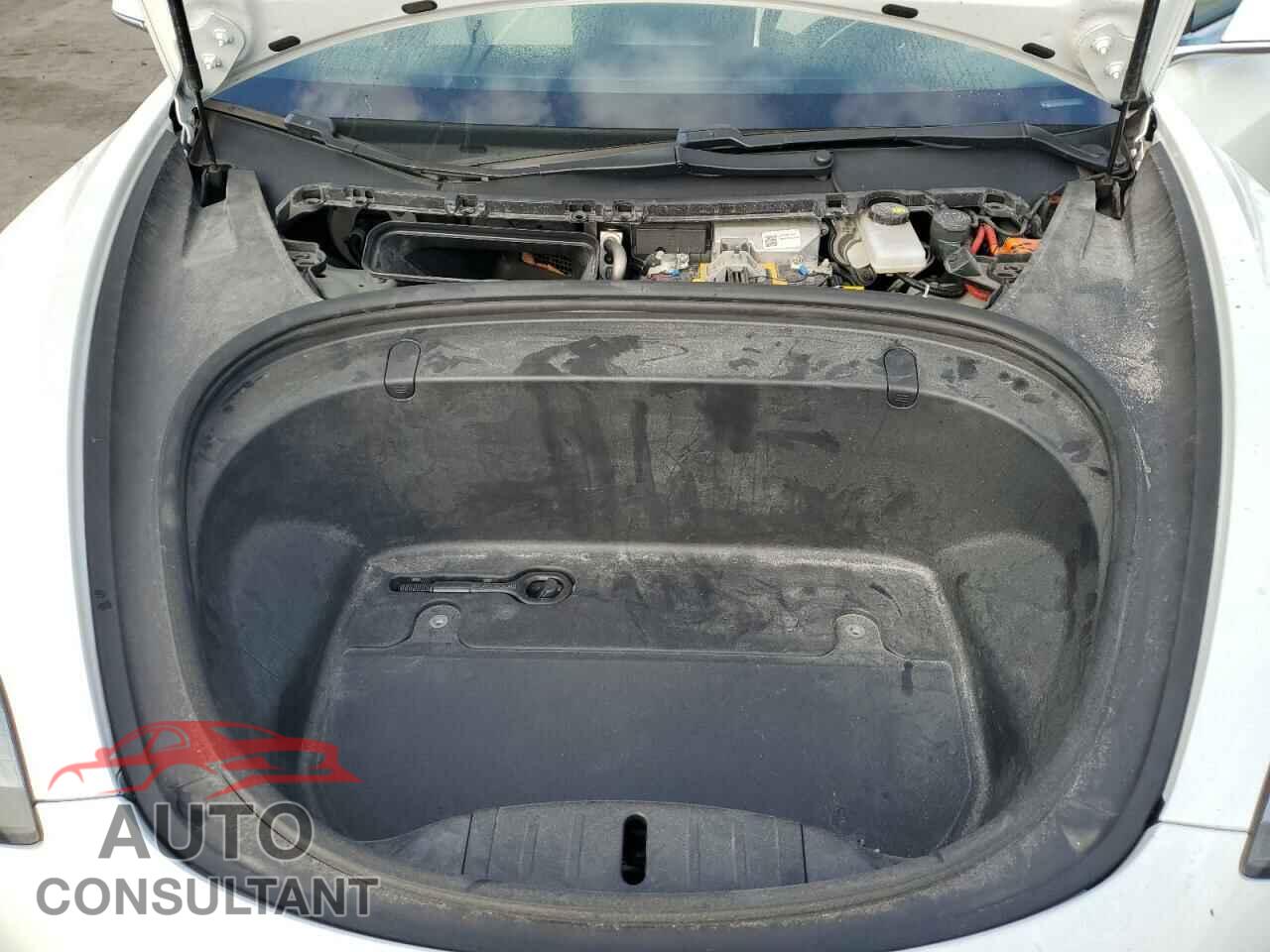 TESLA MODEL 3 2019 - 5YJ3E1EB2KF487379