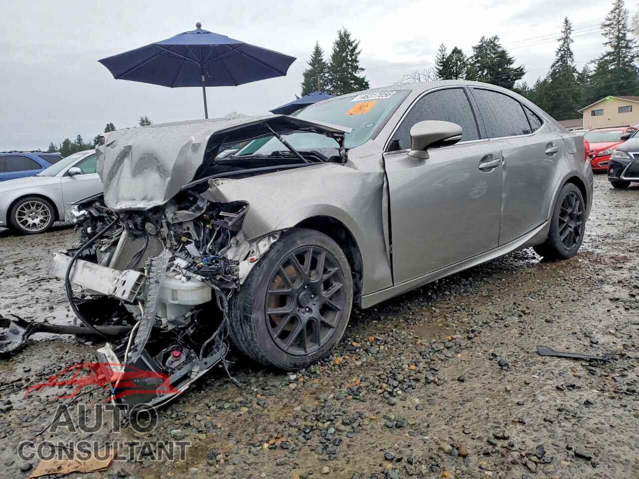 LEXUS IS 2015 - JTHCF1D24F5022588