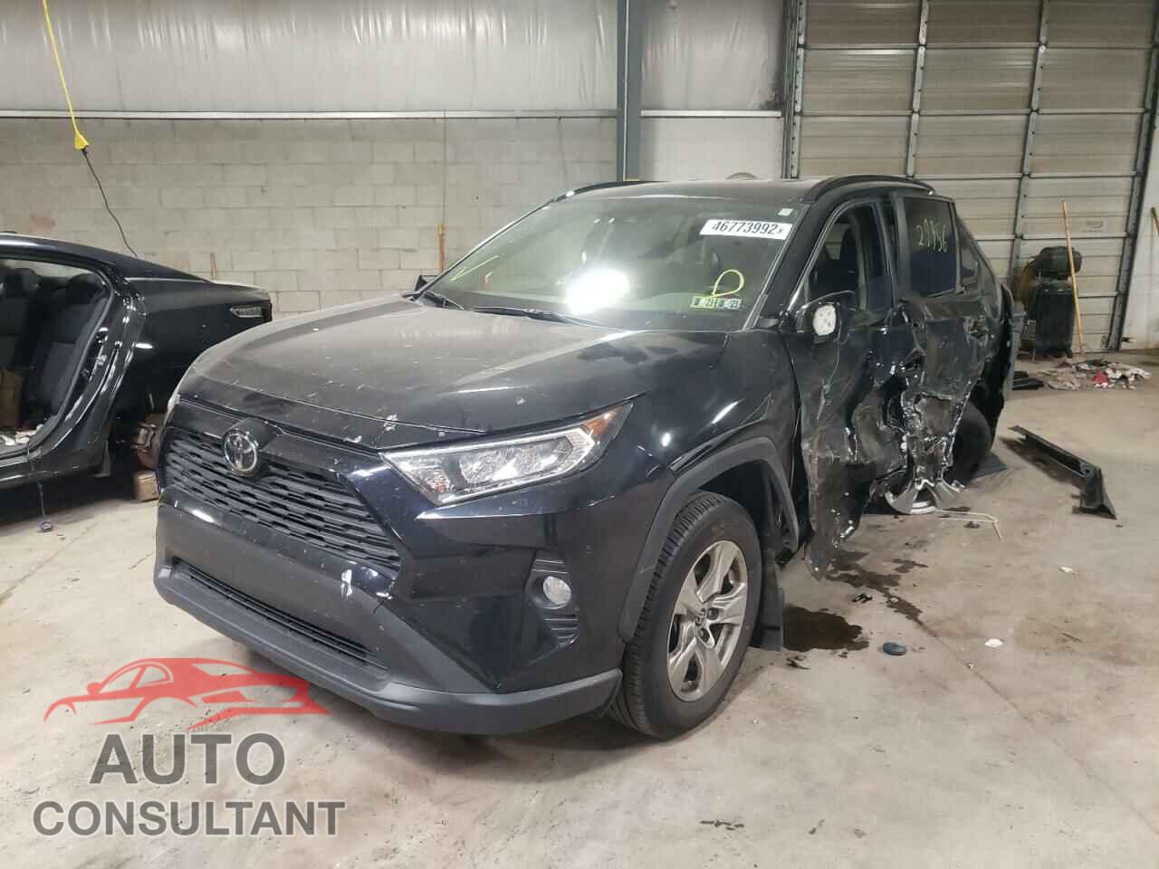 TOYOTA RAV4 2020 - JTMP1RFV5LJ028166