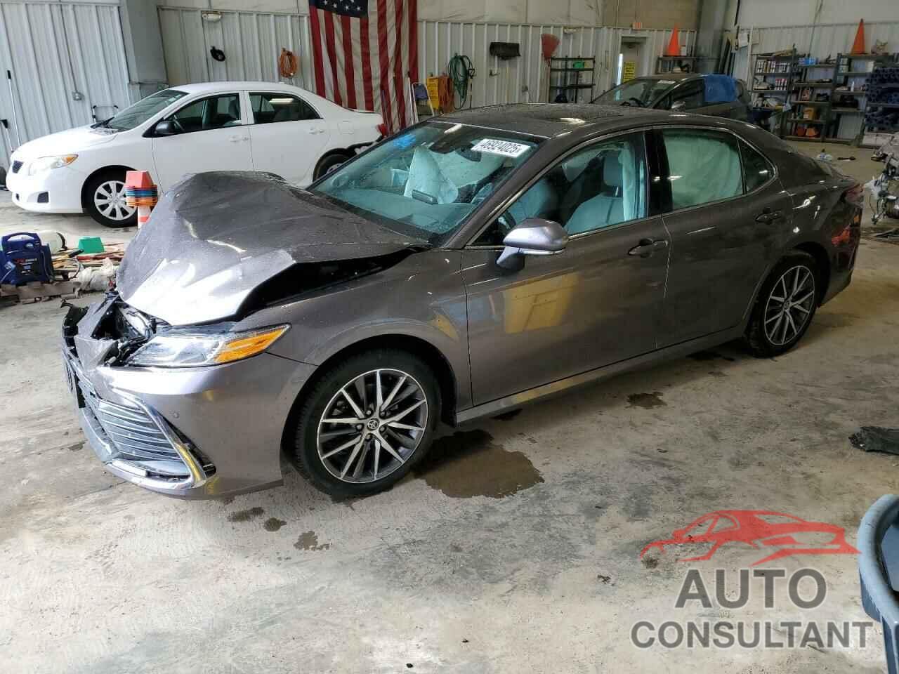 TOYOTA CAMRY 2023 - 4T1F31AK2PU611525