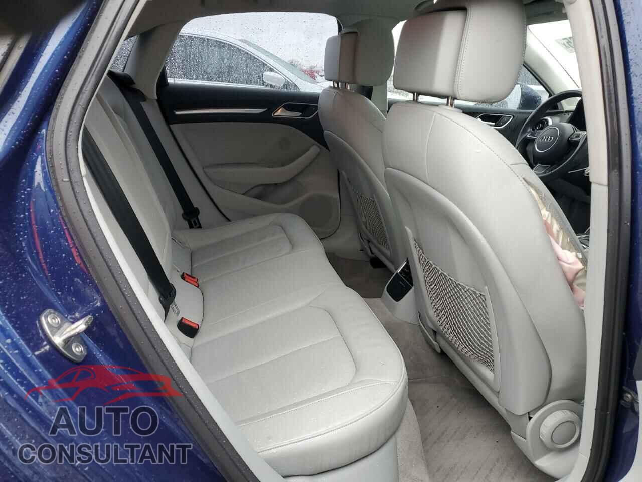 AUDI A3 2015 - WAUBFGFF7F1114640