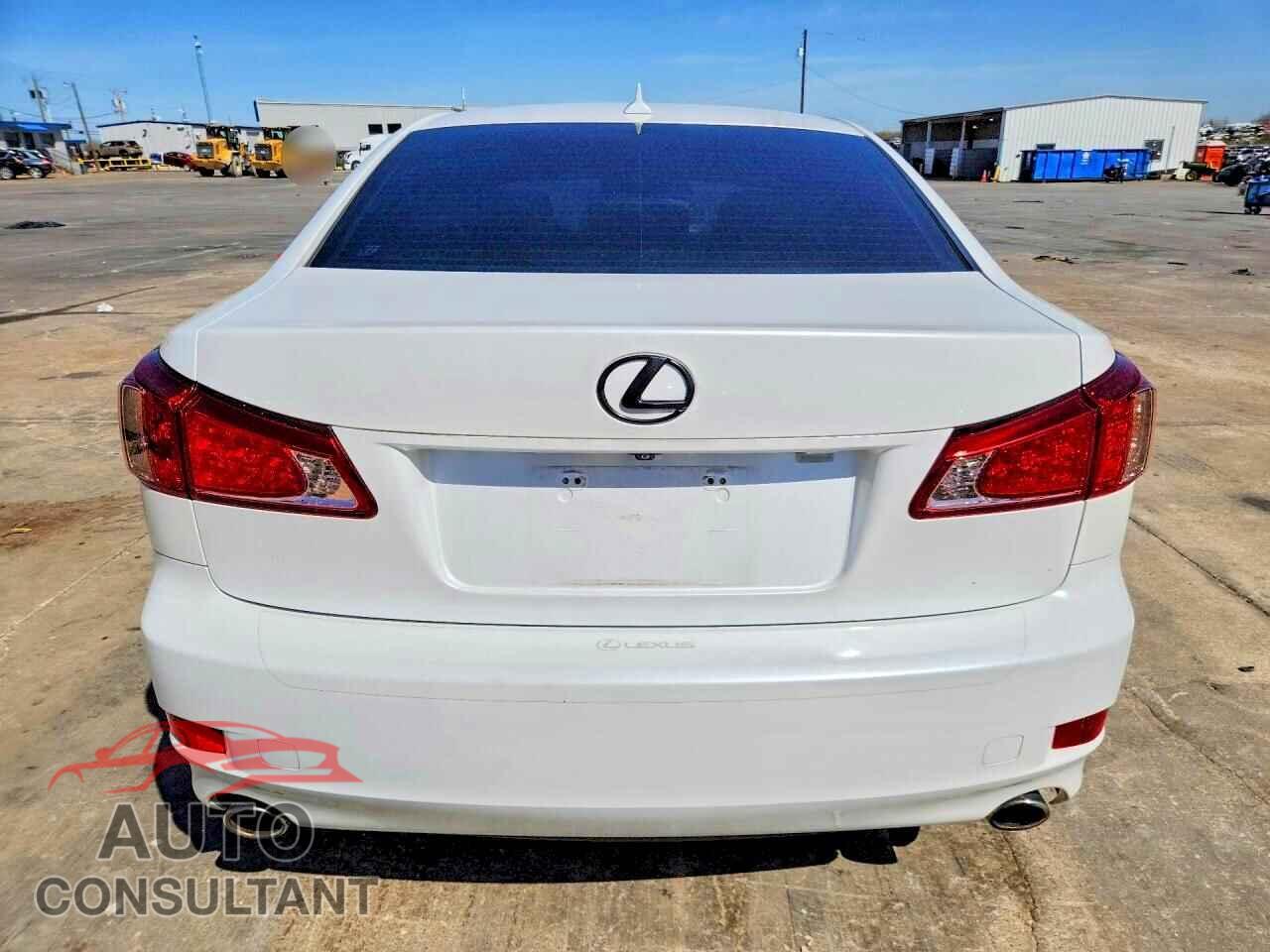 LEXUS IS 2012 - JTHBF5C20C5182015