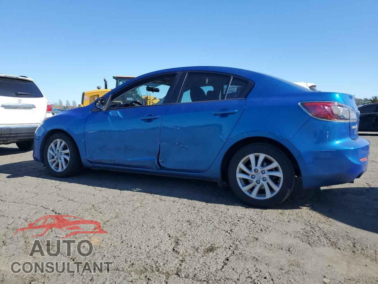 MAZDA 3 2012 - JM1BL1V84C1573423