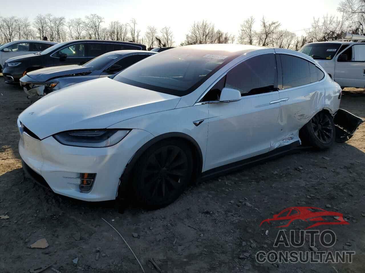 TESLA MODEL X 2018 - 5YJXCDE28JF102270