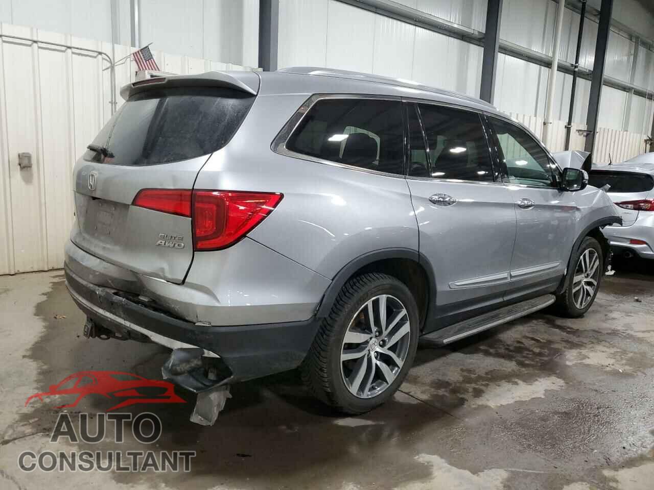 HONDA PILOT 2017 - 5FNYF6H07HB055681