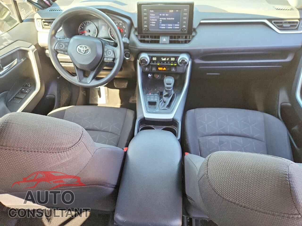TOYOTA RAV4 2019 - JTMP1RFV7KD047086