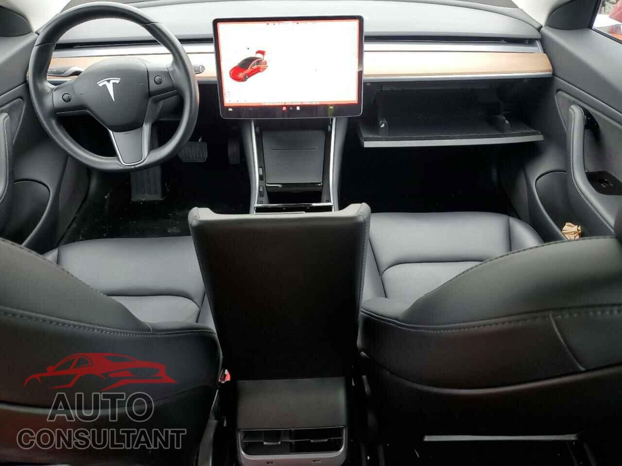 TESLA MODEL 3 2018 - 5YJ3E1EA5JF031673