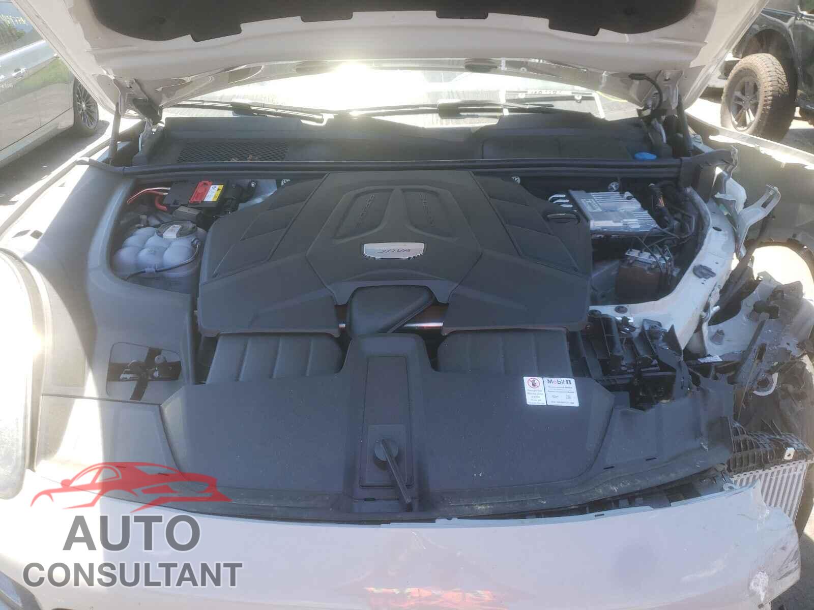 PORSCHE CAYENNE 2021 - WP1AA2AY3MDA04932