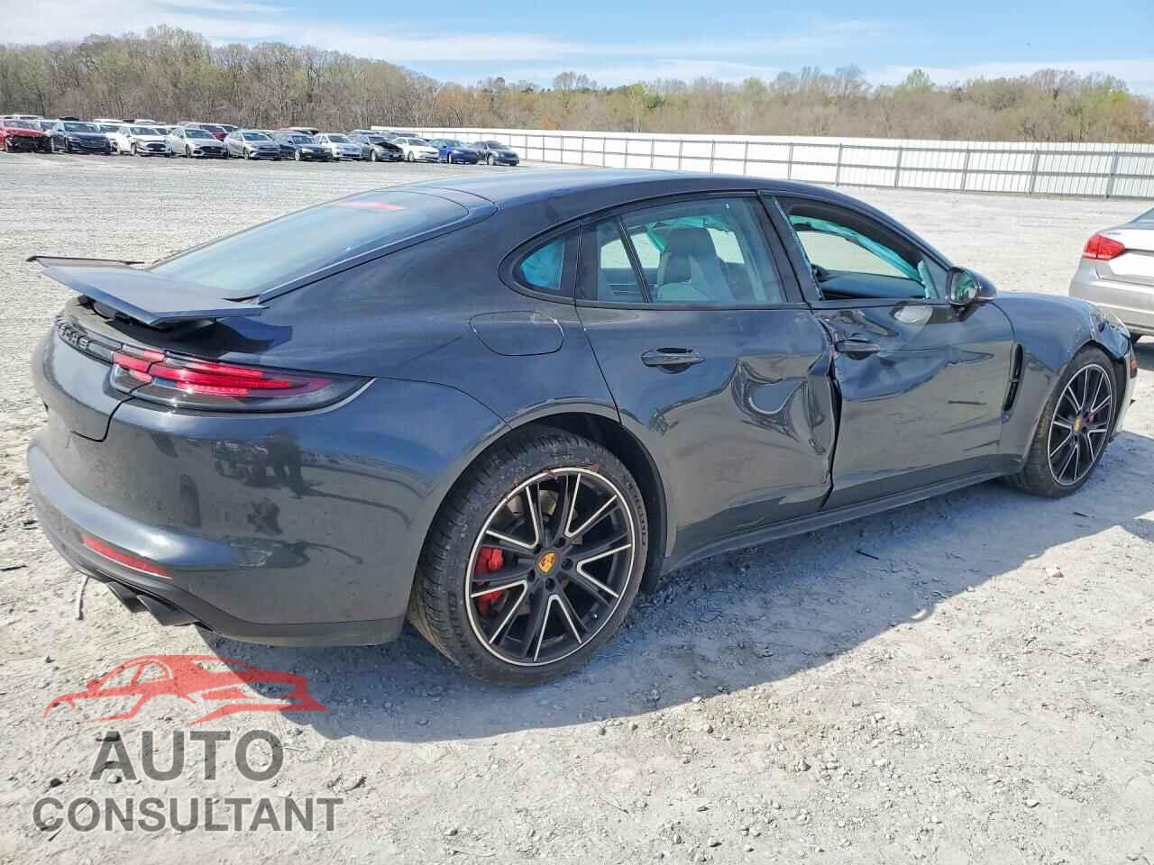 PORSCHE PANAMERA 2018 - WP0AF2A79JL141336