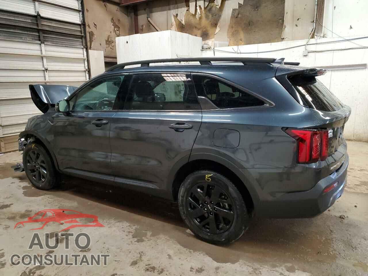 KIA SORENTO 2023 - 5XYRLDLC3PG184091