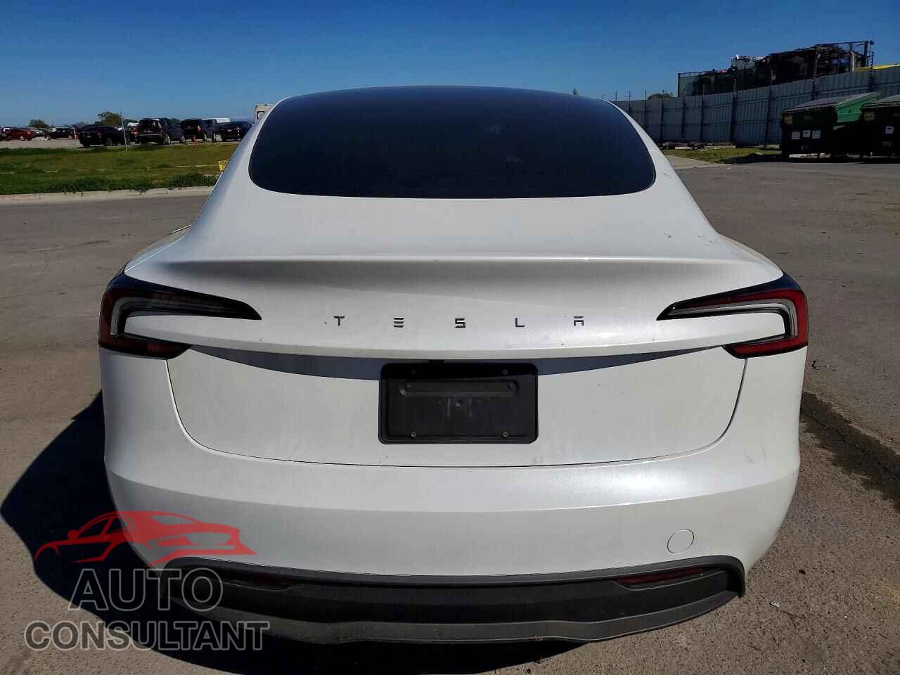 TESLA MODEL 3 2025 - 5YJ3E1EA3SF078749