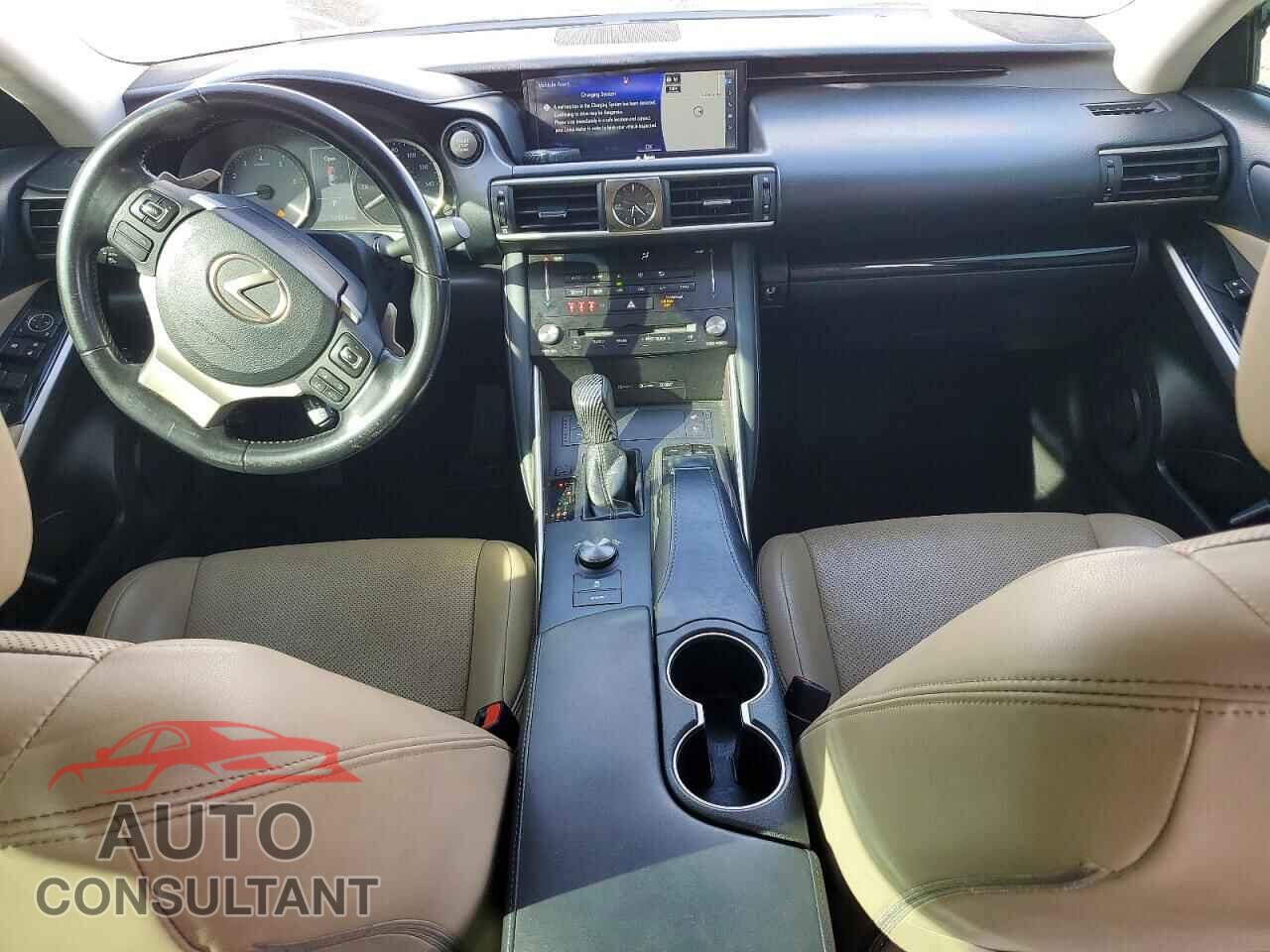 LEXUS IS 2017 - JTHBA1D29H5042137