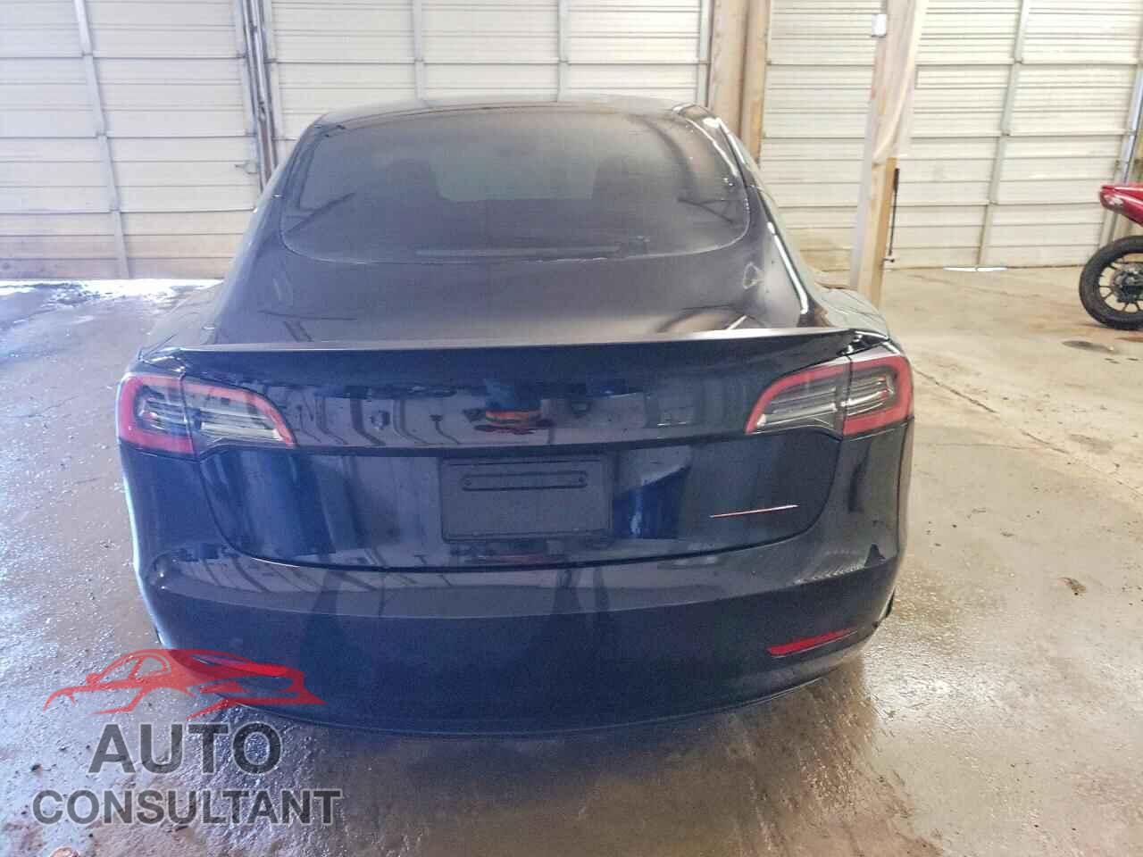 TESLA MODEL 3 2023 - 5YJ3E1EC4PF421724