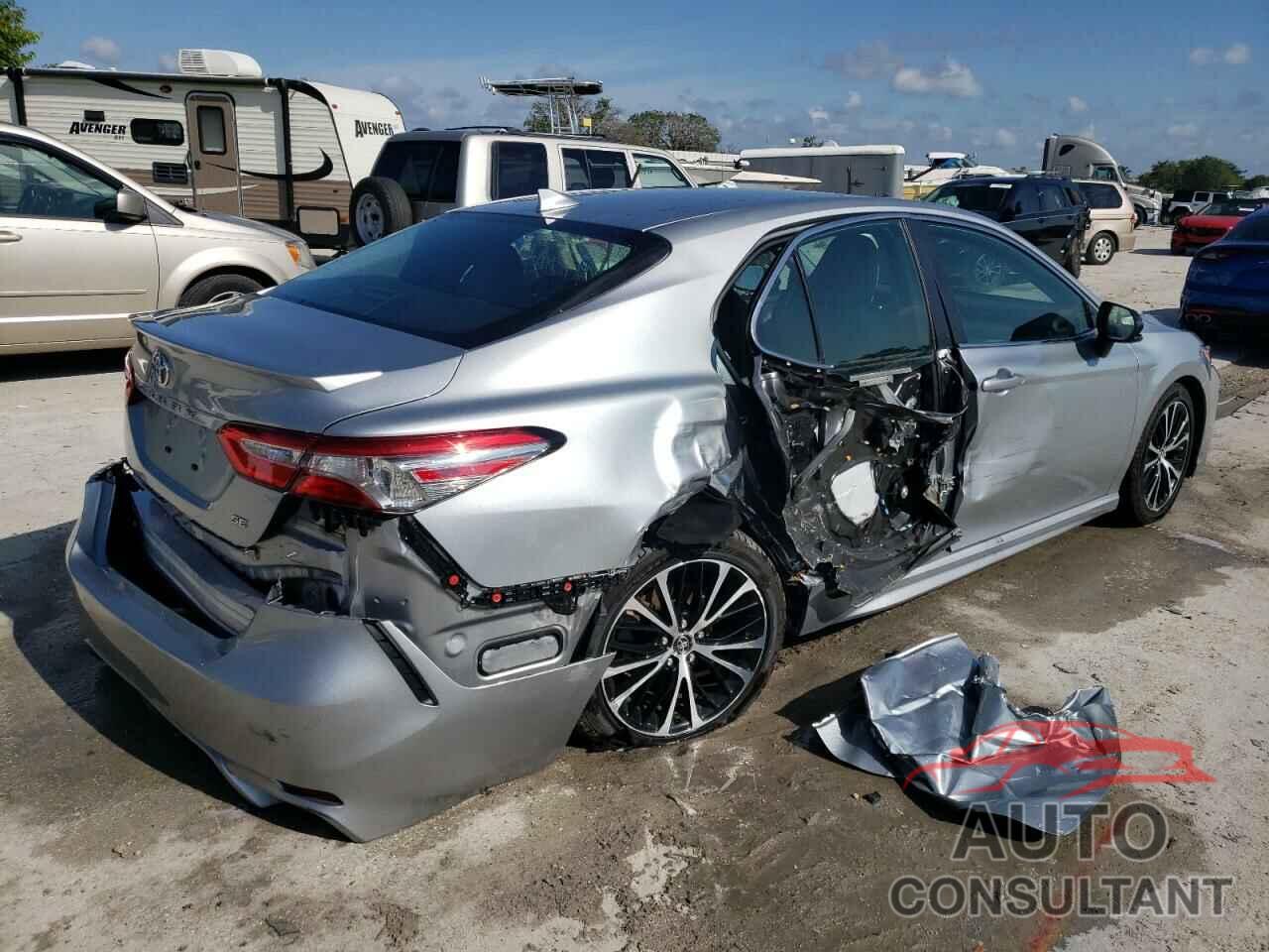 TOYOTA CAMRY 2019 - 4T1B11HK3KU283096