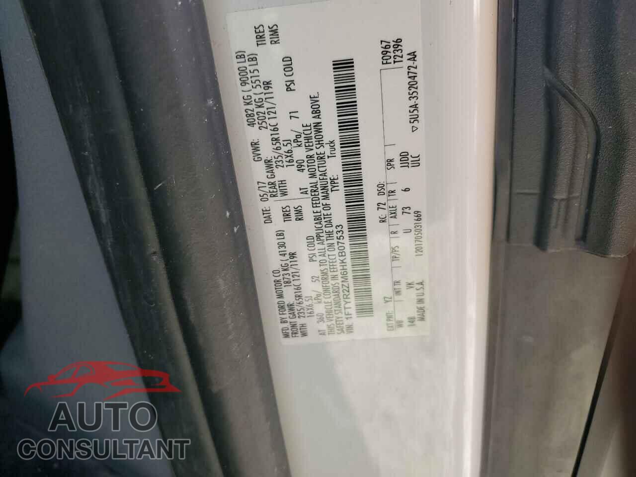 FORD TRANSIT 2017 - 1FTYR2ZM6HKB07533