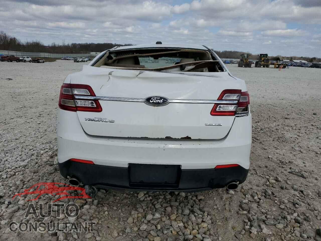 FORD TAURUS 2013 - 1FAHP2D85DG167564
