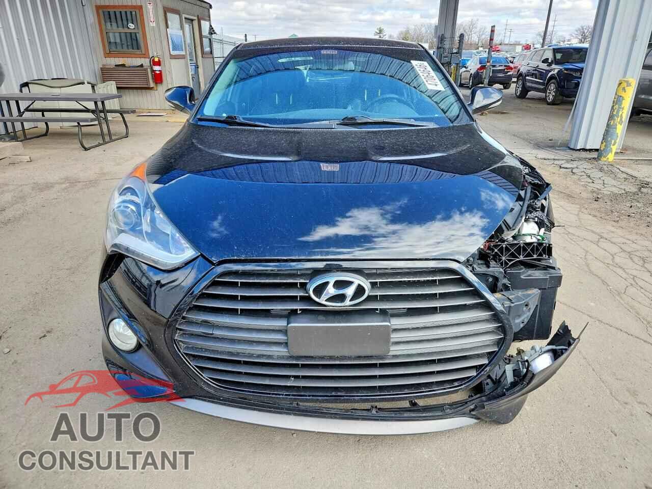 HYUNDAI VELOSTER 2013 - KMHTC6AE2DU178357