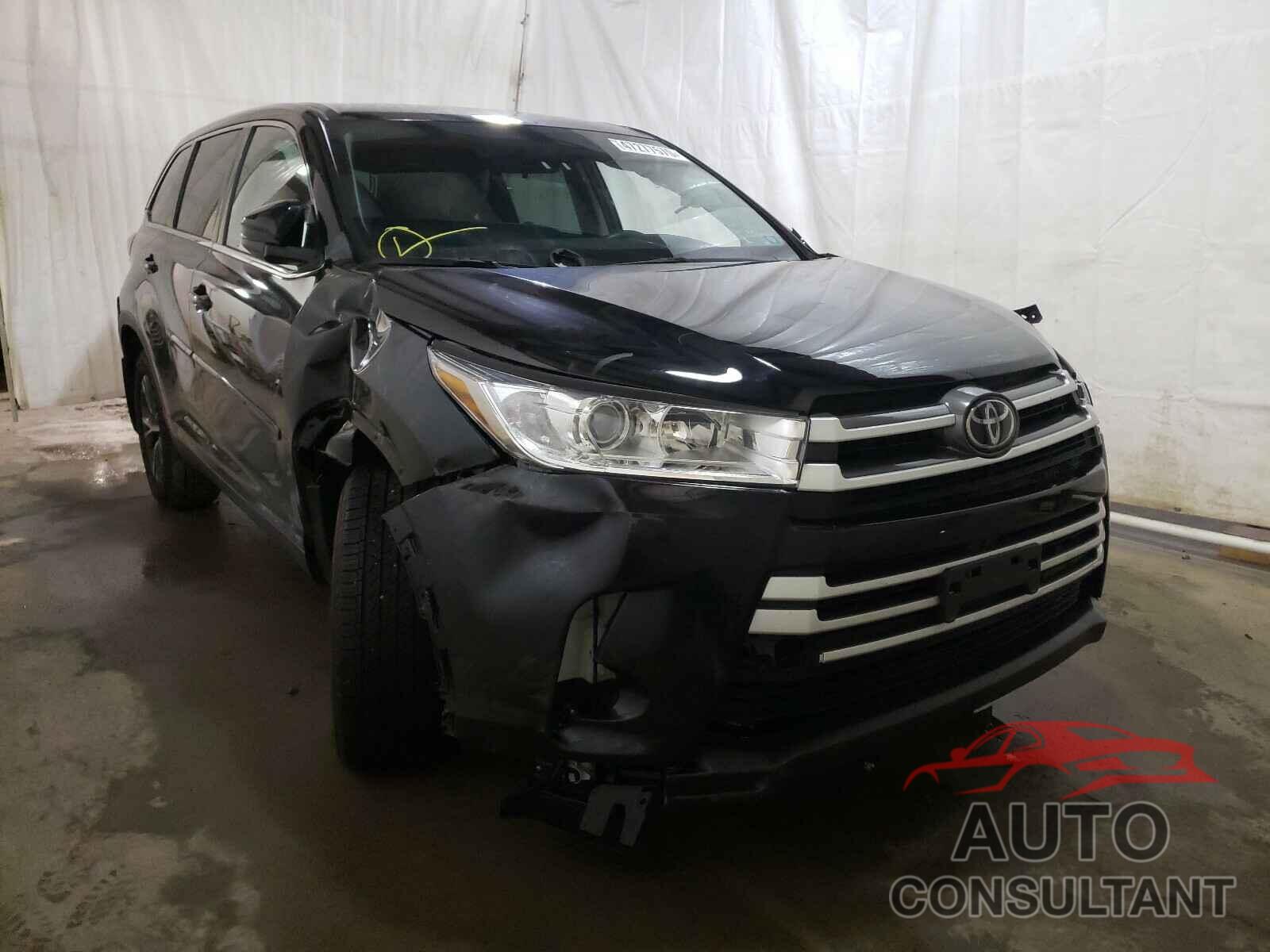 TOYOTA HIGHLANDER 2019 - 5TDBZRFH2KS942003