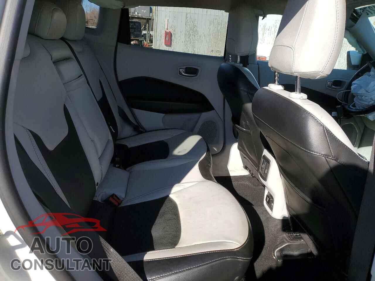 JEEP COMPASS 2020 - 3C4NJDCB5LT146764