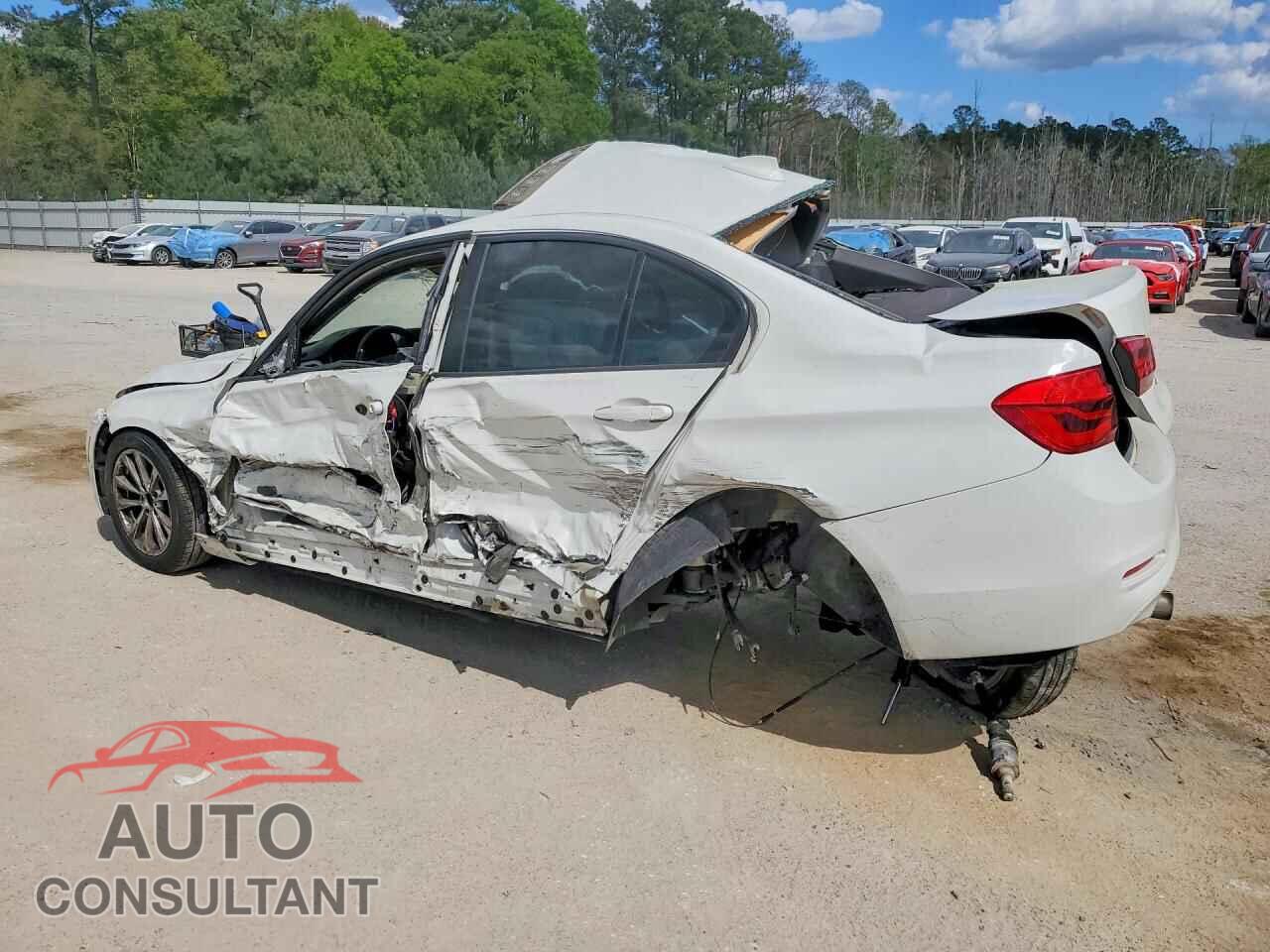 BMW 3 SERIES 2016 - WBA8E1G58GNT35531
