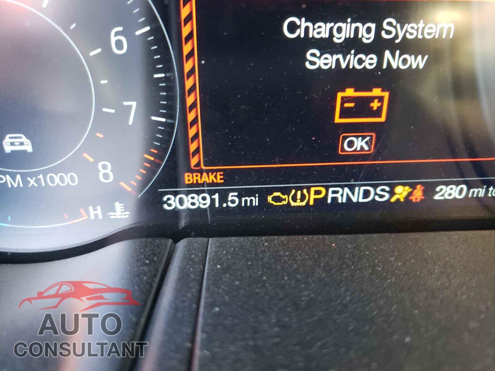 FORD MUSTANG 2018 - 1FA6P8CF4J5153396