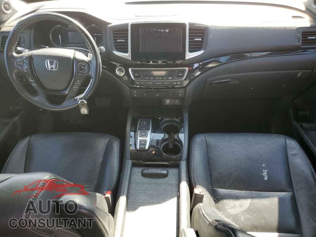 HONDA PILOT 2016 - 5FNYF6H02GB025552