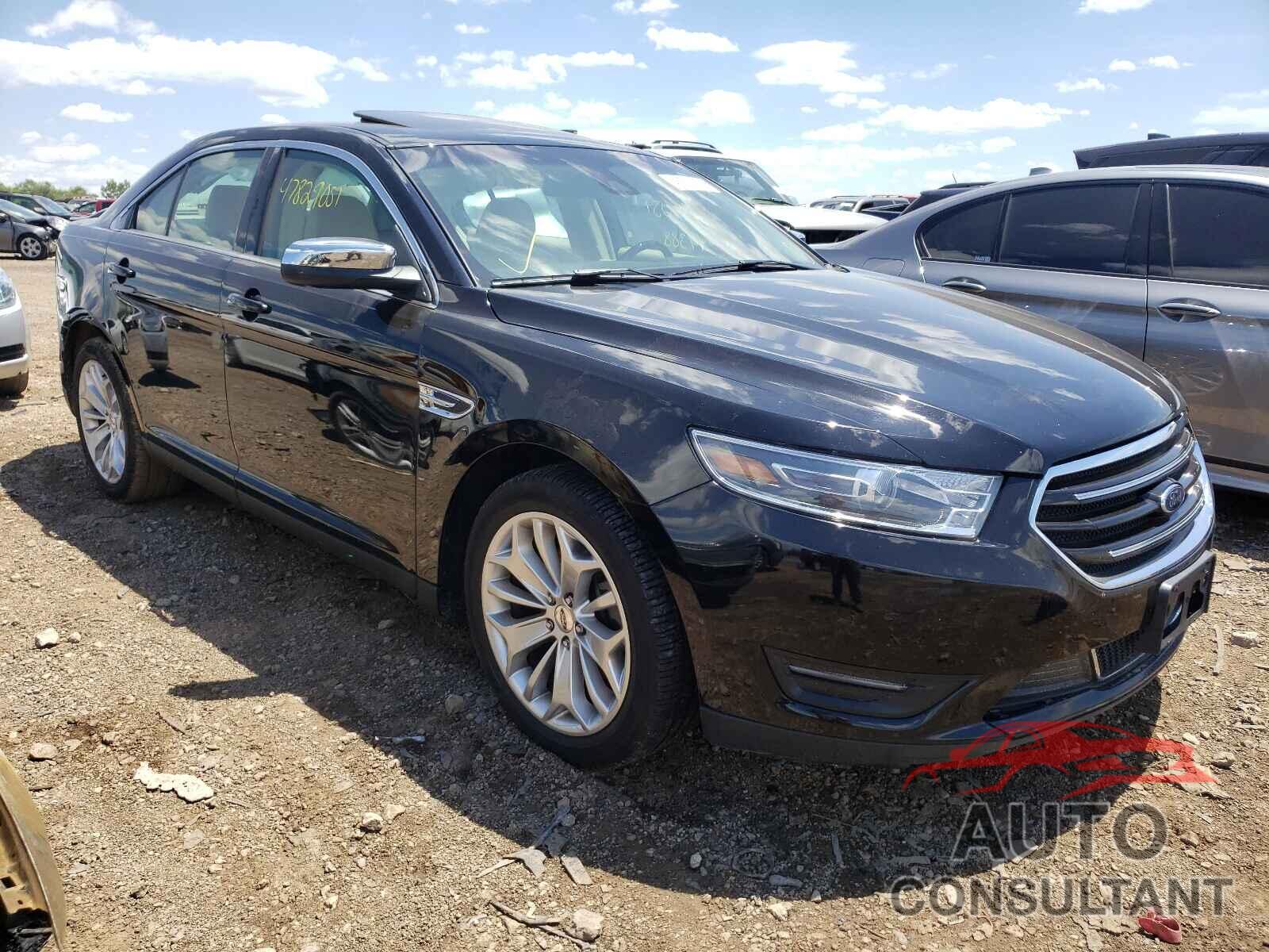 FORD TAURUS 2018 - 1FAHP2F85JG118373