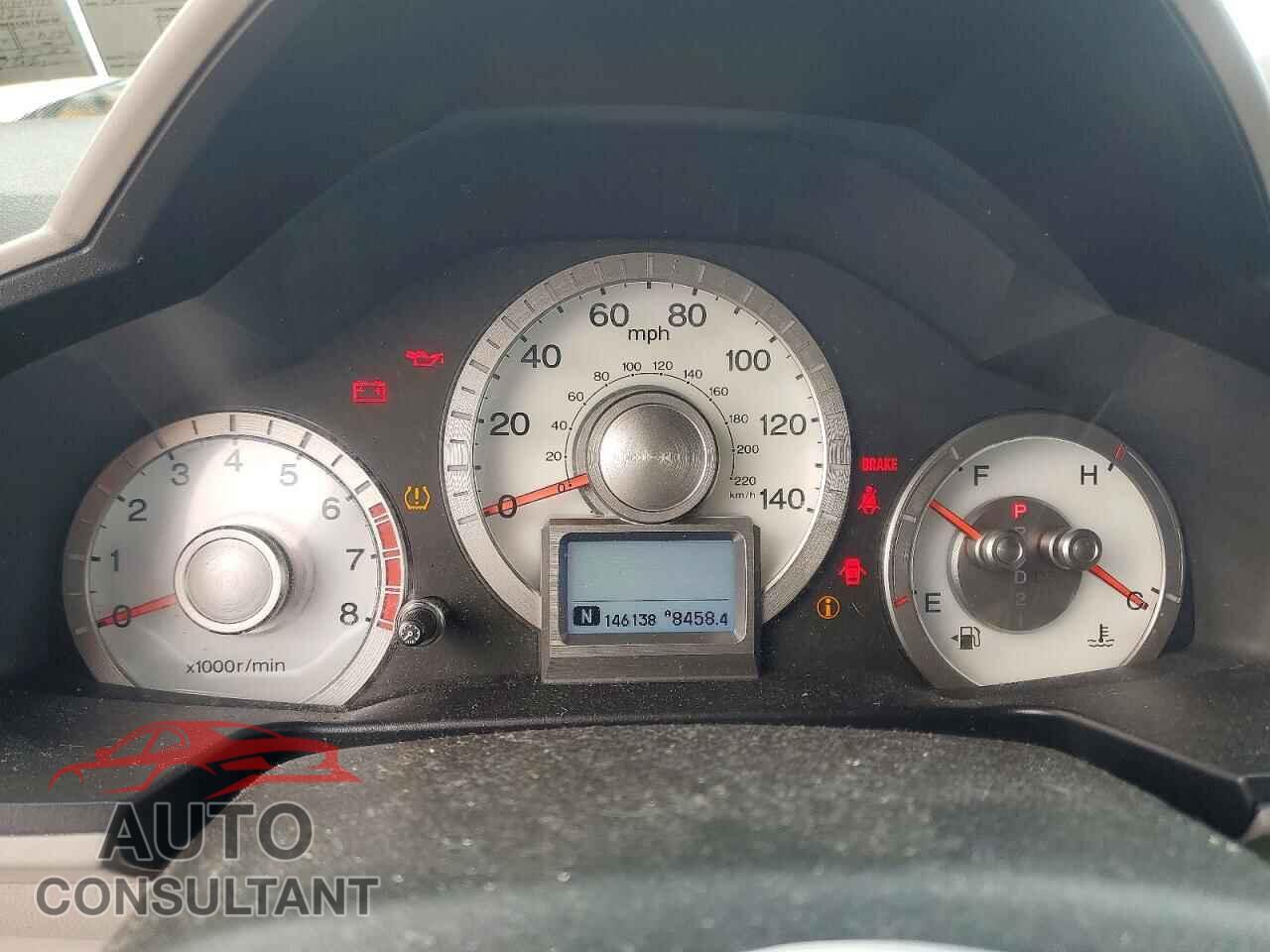 HONDA PILOT 2011 - 5FNYF4H90BB084711