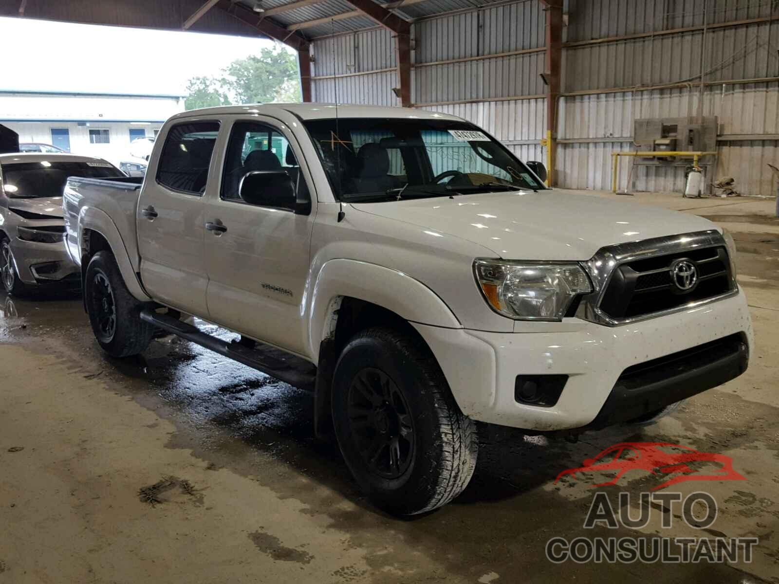 TOYOTA TACOMA DOUBLE CAB PRERUNNER 2015 - 5TFJX4GN2FX042386
