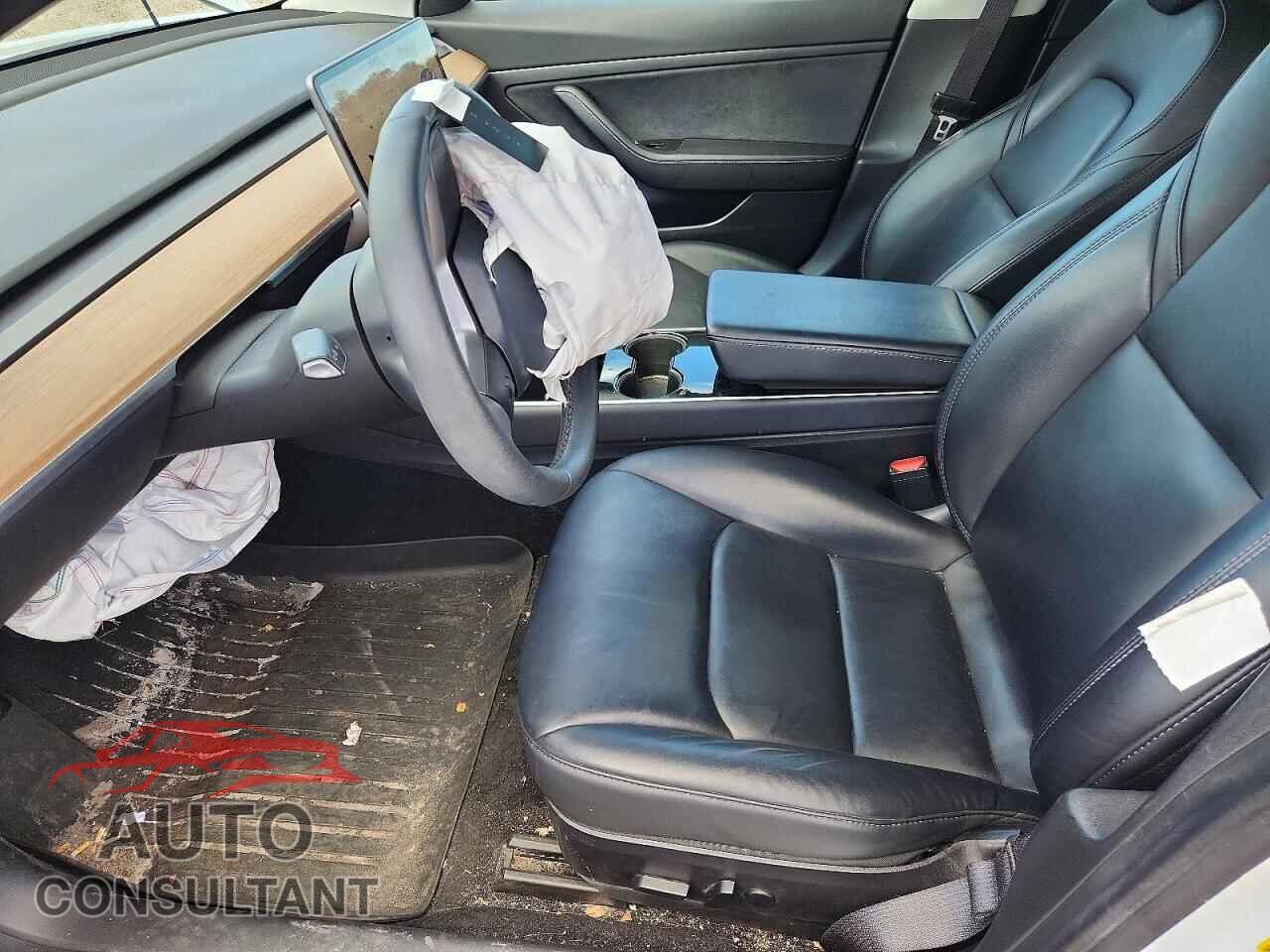 TESLA MODEL 3 2020 - 5YJ3E1EA7LF745906