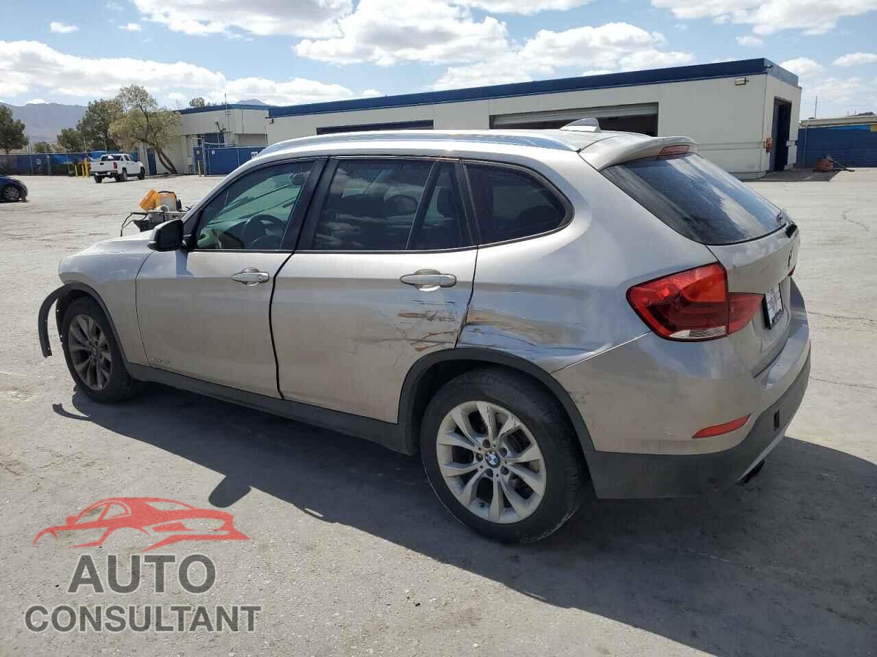 BMW X1 2013 - WBAVL1C56DVR92211