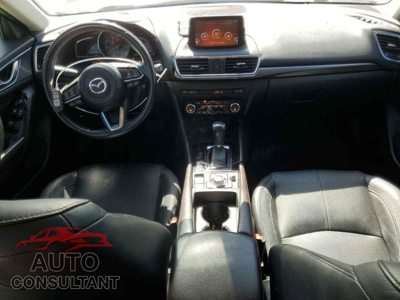 MAZDA 3 2017 - JM1BN1W35H1132811
