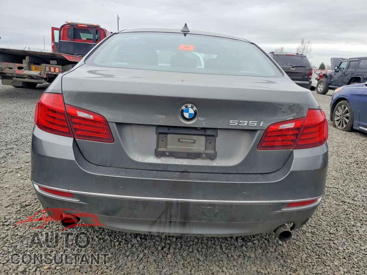 BMW 5 SERIES 2015 - WBA5B1C57FD920302