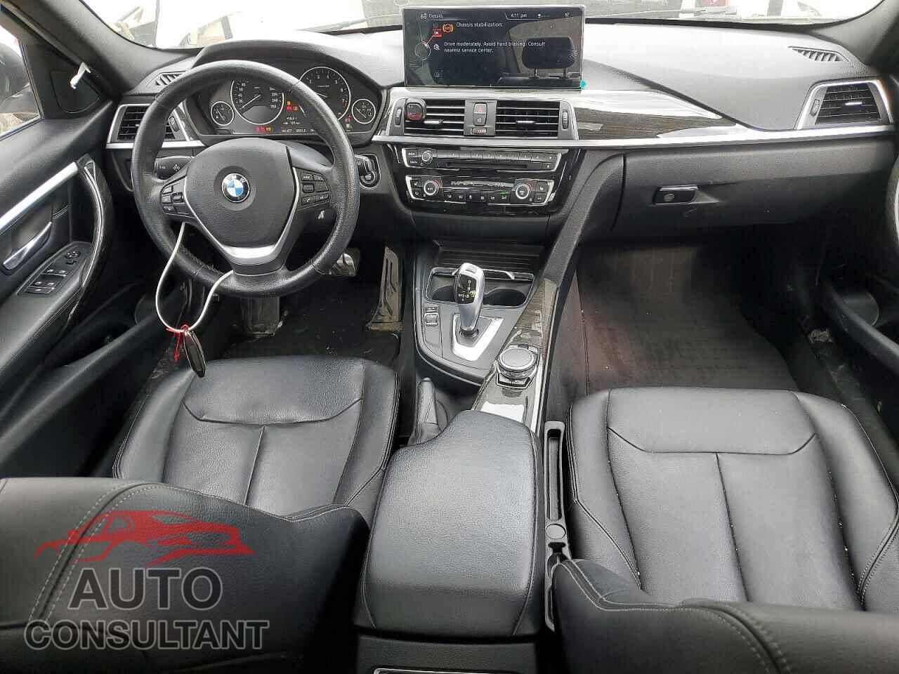 BMW 3 SERIES 2016 - WBA8E3G5XGNU02559