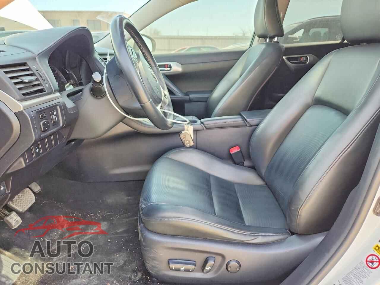 LEXUS CT 200 2013 - JTHKD5BH5D2164883