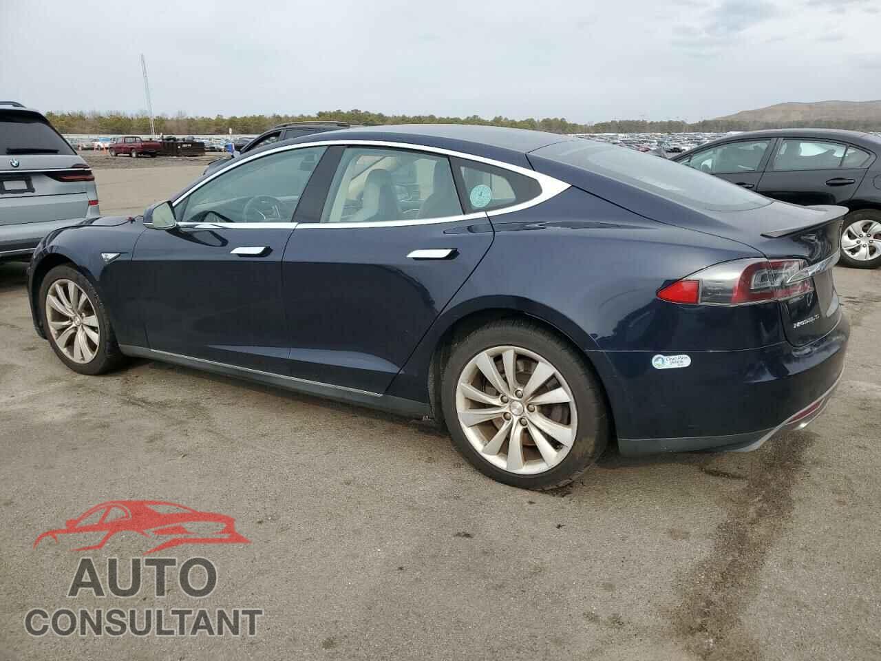 TESLA MODEL S 2013 - 5YJSA1DN3DFP13791