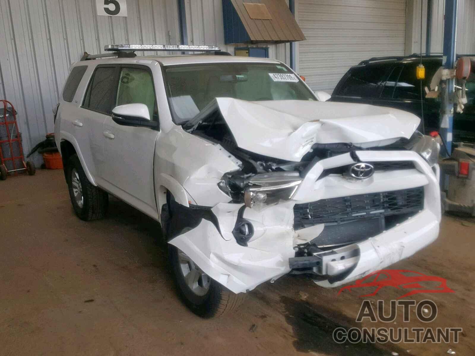 TOYOTA 4RUNNER SR 2019 - JTEBU5JR1K5621952