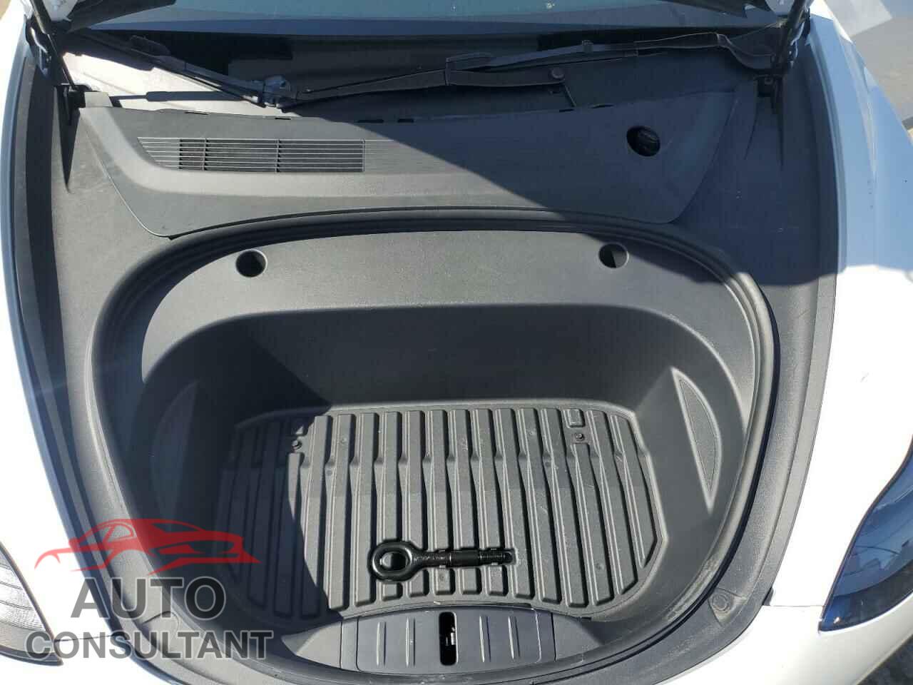 TESLA MODEL 3 2023 - 5YJ3E1EBXPF637522