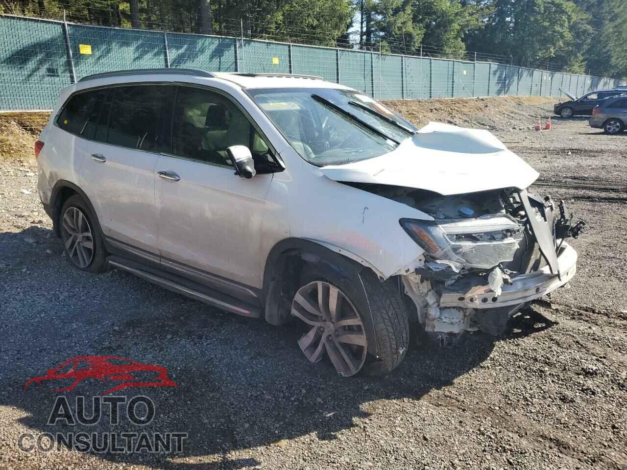 HONDA PILOT 2017 - 5FNYF6H95HB030731